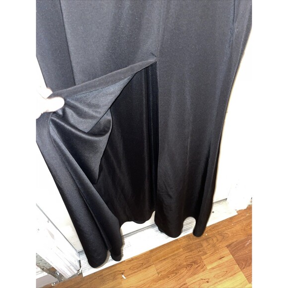 Ieena For Macduggal High Neck Gown Size 12 Black Faux Jewels Going Out Party NWT - Picture 5 of 14